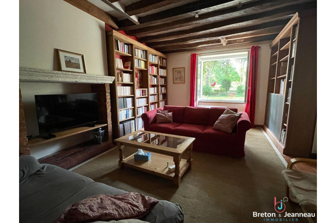 Maison rénovée à Saint-Rémy-de-Sillé
