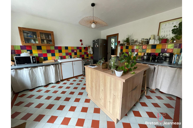 Maison rénovée à Saint-Rémy-de-Sillé