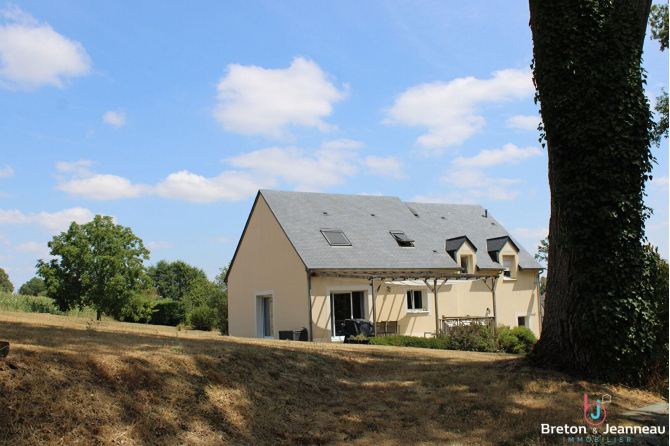 Pavillon en campagne proche d'Andouillé