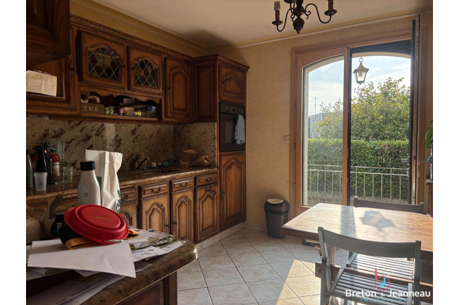 Maison Chemaze 4 pièce(s) 91 m2