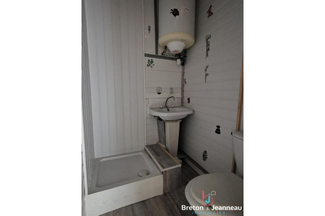 A vendre, Maison à rénover à Hambers