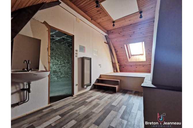 A vendre, Maison à rénover à Hambers