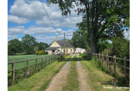 Maison en campagne de Parennes