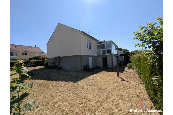 Maison Evron 4 pièce(s) 80 m2