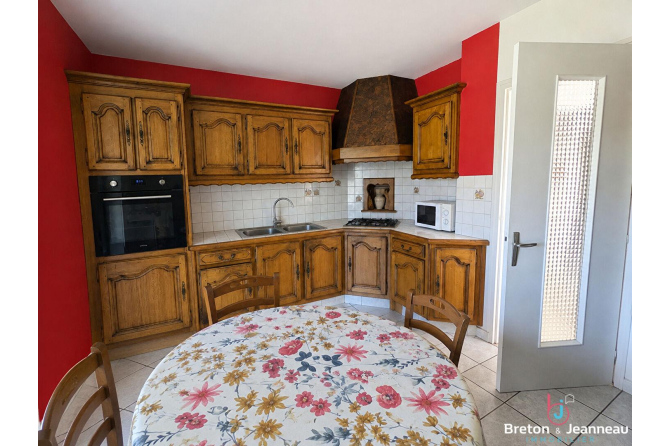 Maison Evron 4 pièce(s) 80 m2