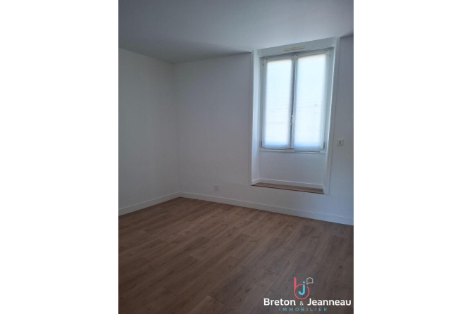 Appartement vue sur la Mayenne à MAYENNE