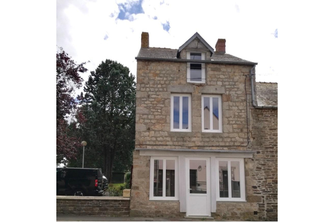 MAISON F3 à NEULLY LE VENDIN