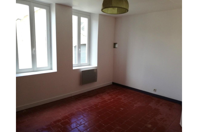 MAISON F3 à NEULLY LE VENDIN
