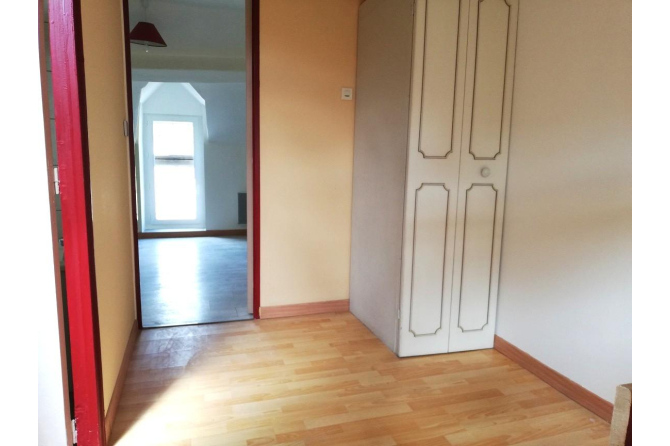 MAISON F3 à NEULLY LE VENDIN