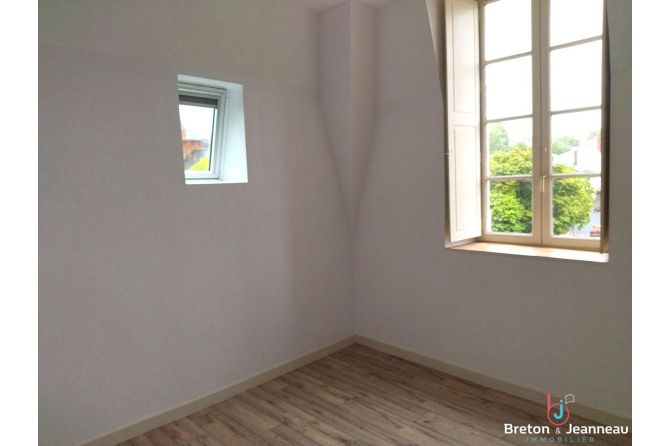 F3 APARTMENT in MAYENNE