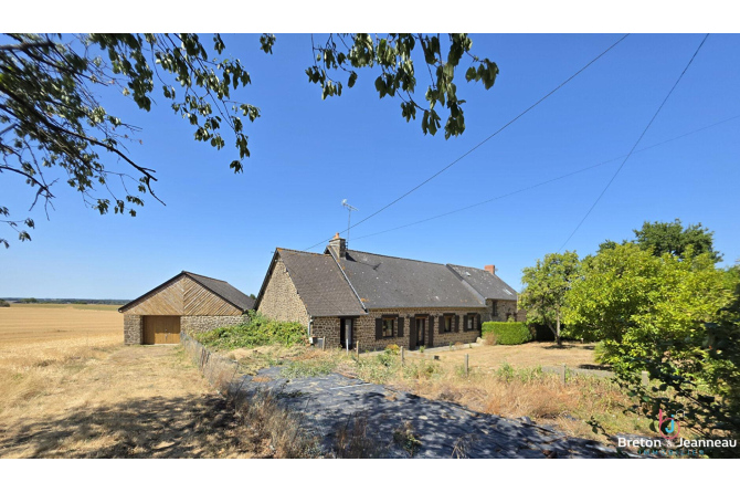 Jolie Maison de Campagne à Lassay-les-Châteaux