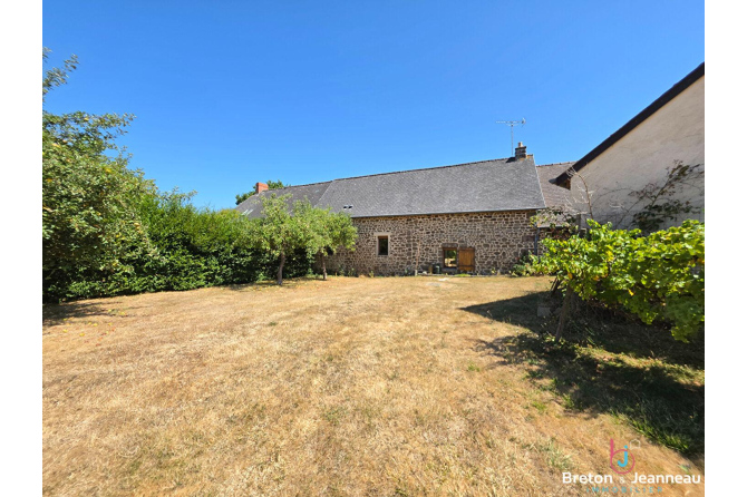 Jolie Maison de Campagne à Lassay-les-Châteaux