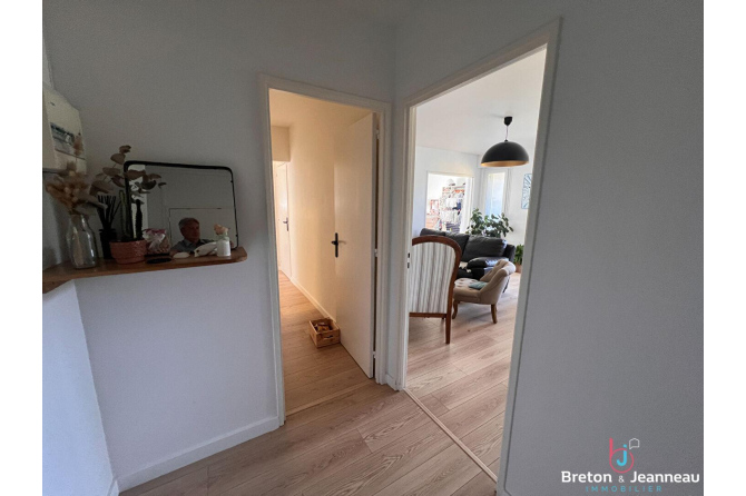 Appartement Laval 4 pièce(s)