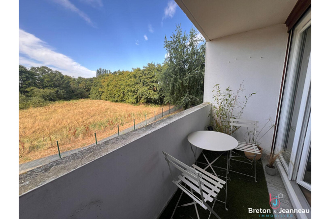 Appartement Laval 4 pièce(s)