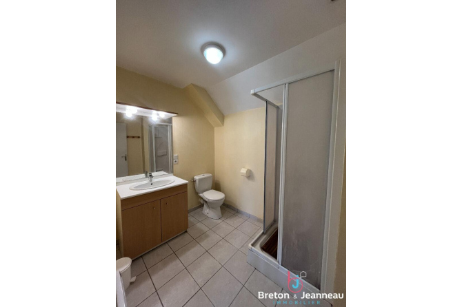 Appartement meublé - MESLAY-DU-MAINE