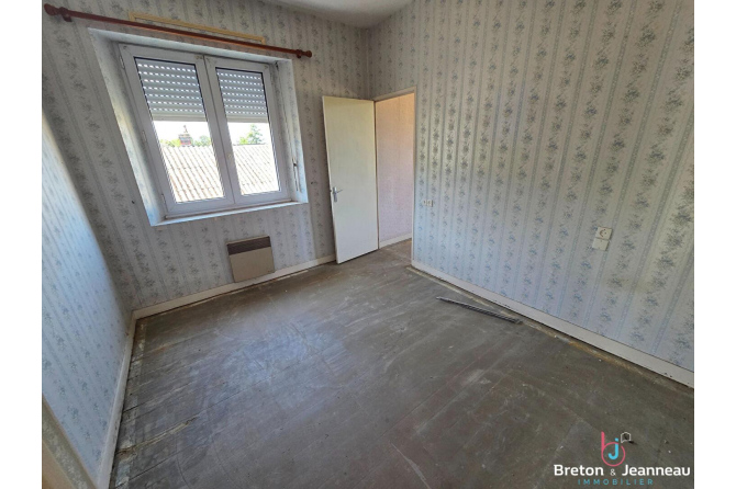 Maison Montsûrs 3 chambres