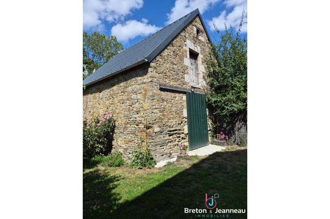 Maison en pierres sur 3 hectares 9 à Thuboeuf
