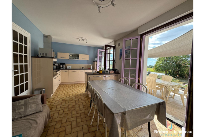 Maison à Courbeveille