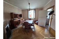 Maison à Montsûrs