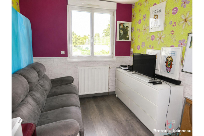 Maison Le Genest St Isle