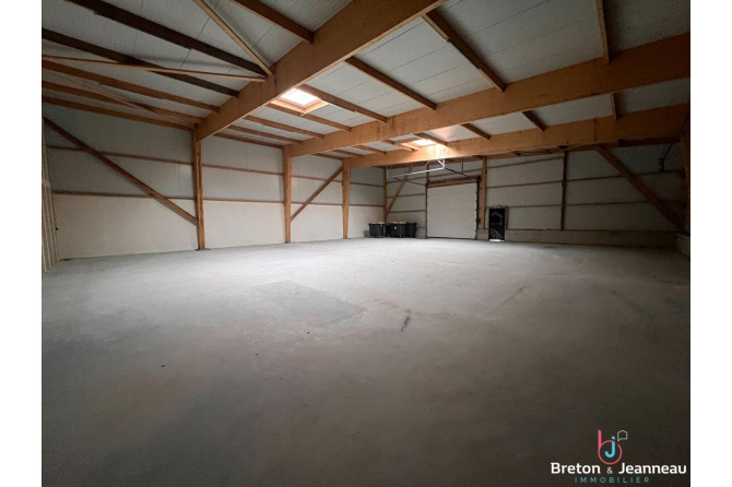 Local d'activité neuf 365 m²