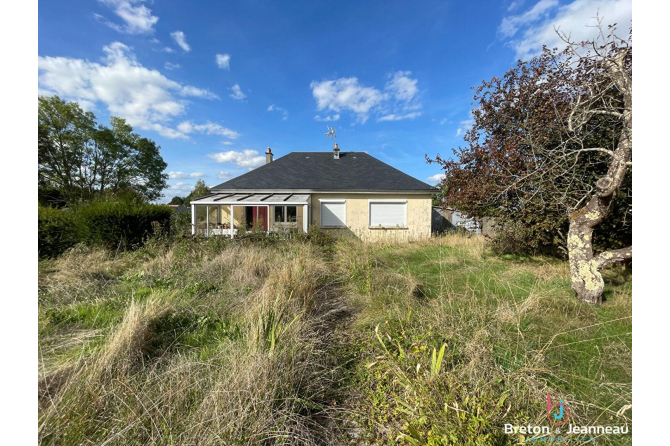 Maison de plain-pied à Neuvillette en Charnie