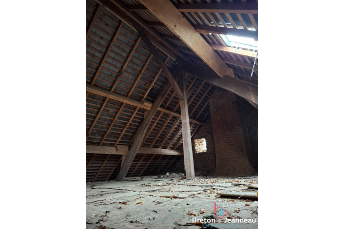 Maison à rénover - Secteur MAYENNE