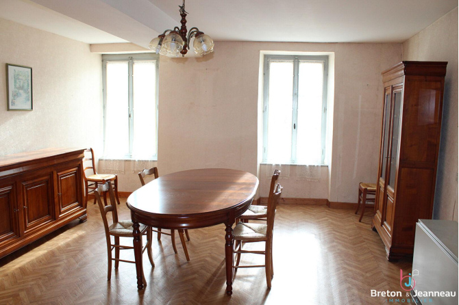 Maison à Ernée