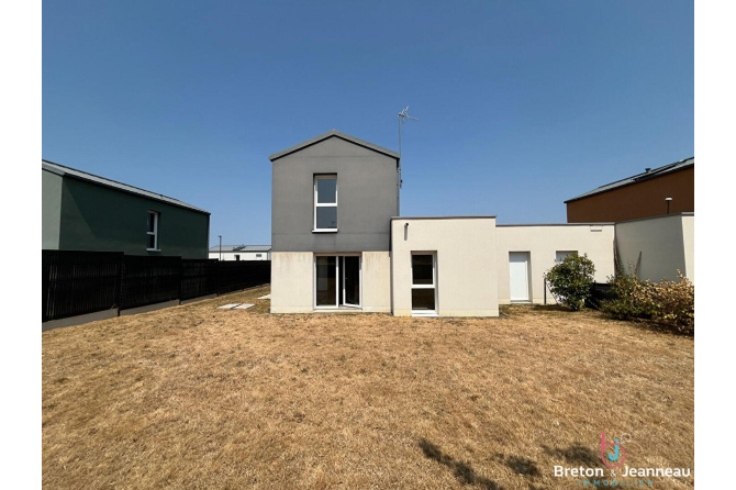 SAINT BERTHEVIN PAVILLON NEUF