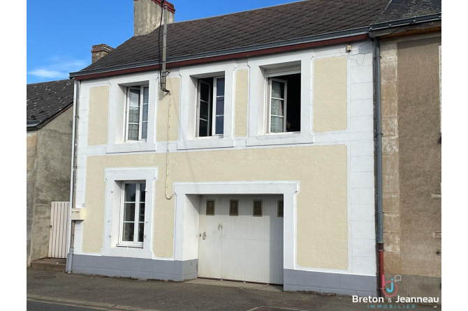 Maison à Sillé le Guillaume