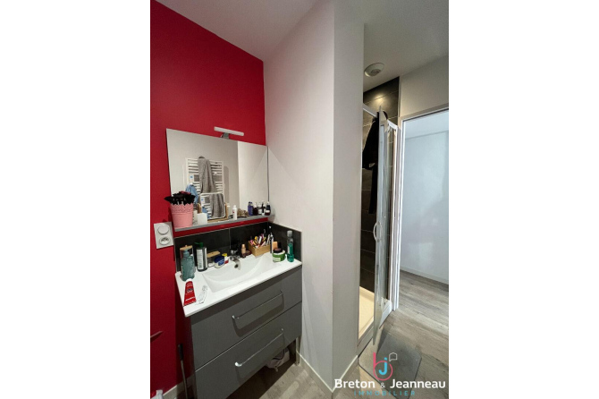 Appartement T2 - Balcon - LAVAL - Hyper Centre