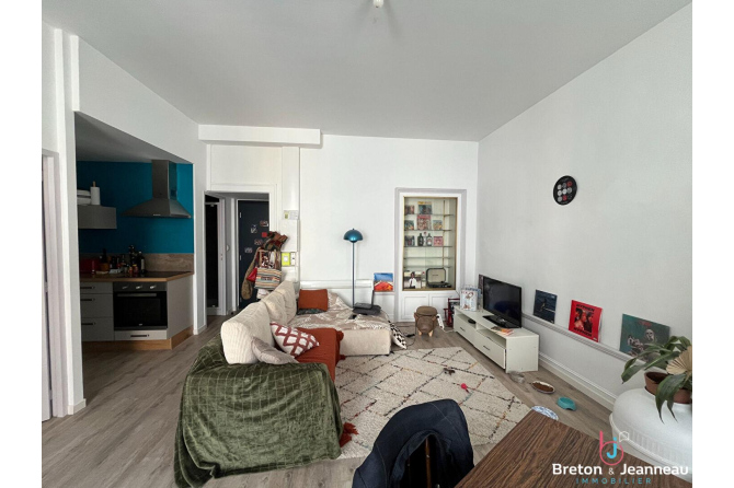 Appartement T2 - Balcon - LAVAL - Hyper Centre