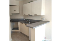 APPARTEMENT F2 à MAYENNE