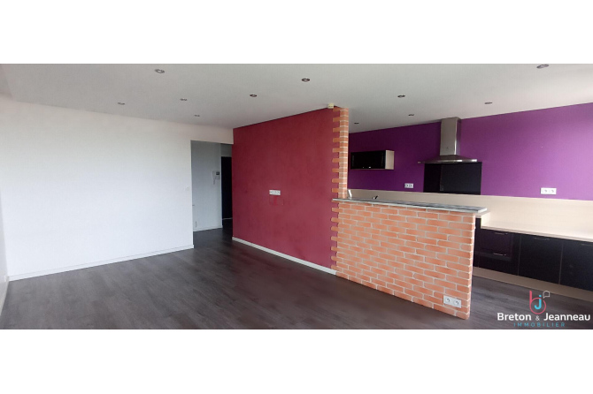 Appartement T4 à Fougères, loué. Vue panoramique