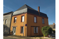 MAISON F6 à ST CHRISTOPHE DU LUAT