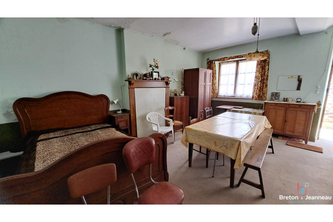 Maison en campagne à proximité de LASSAY-LES-CHÂTEAUX