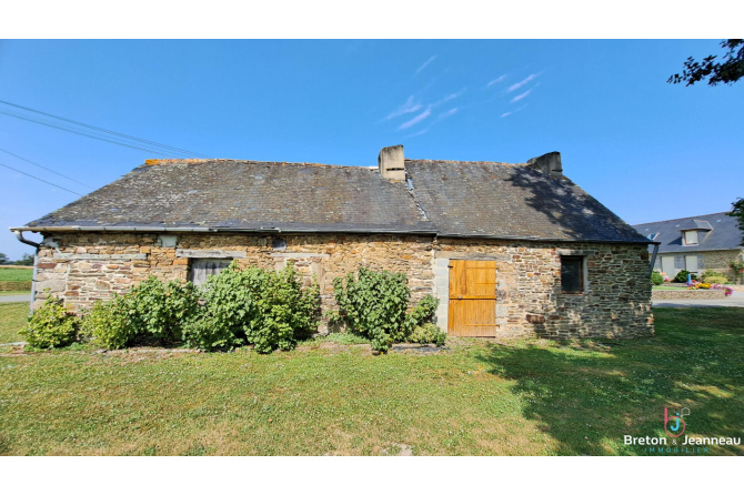 Maison en campagne à proximité de LASSAY-LES-CHÂTEAUX