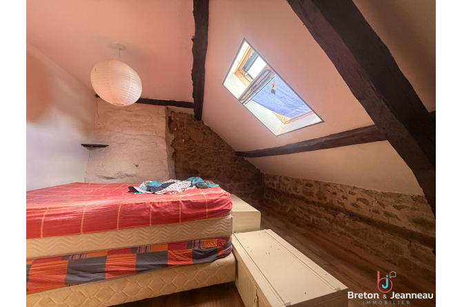 Maison Ambrieres Les Vallees 4 pièce(s) 115 m2
