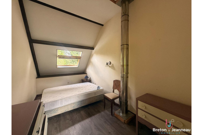 Maison Ambrieres Les Vallees 4 pièce(s) 115 m2
