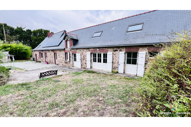 Maison sur 1 ha 34 à Saint Pierre la Cour