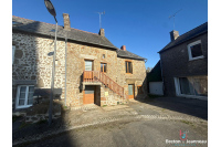 Maison de bourg entre Lassay les Châteaux et Mayenne