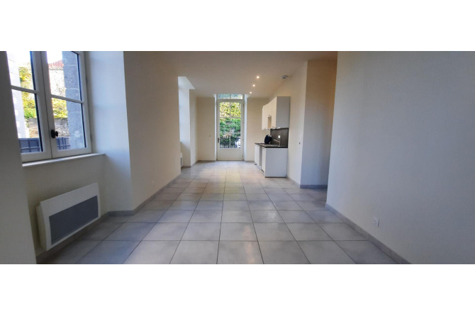 Appartement T4 - LAVAL - Centre Ville Rive Droite