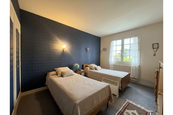 Pavillon sur sous-sol au coeur de Lassay-les-Châteaux