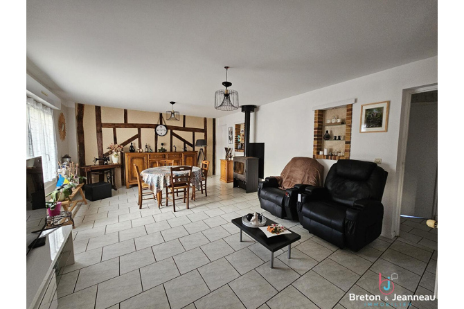 Maison à Mont Saint Jean