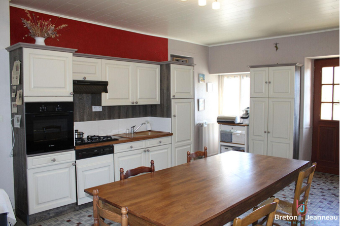 Fermette sur 1ha 93 à Saint Pierre des Landes