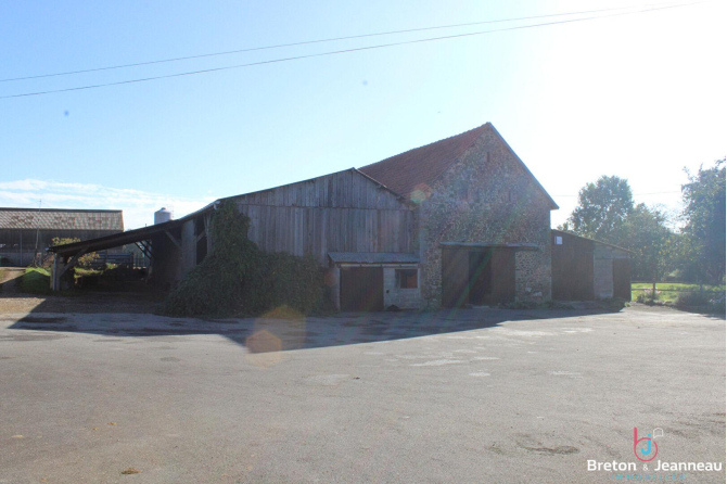 Fermette sur 1ha 93 à Saint Pierre des Landes