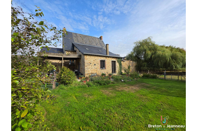 Maison sur 1,3 ha secteur Andouillé