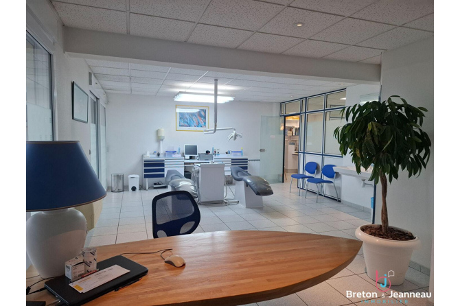 Appartement T3 74m² - Centre ville MAYENNE
