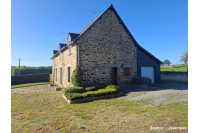 Longère familiale 5 chambres axe Mayenne Laval