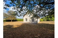 Maison à Montsûrs
